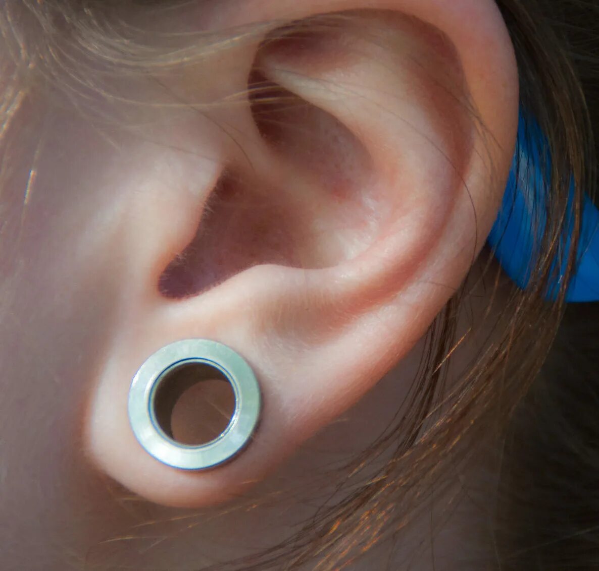 Буквы тоннели. Хеликс индастриал септум индастриал. Буквы тоннели. Буквы тоннели. Буквы тоннели.