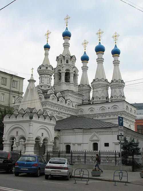 Панорама: Церковь Рождества Пресвятой Богородицы в Путинках, православный храм, 