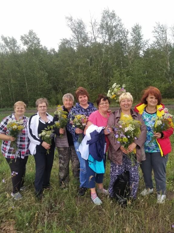 Ганновка одесский. Село Ганновка. Побочинская СШ Одесского района Омской области. Побочинская школа Одесского района Омской области. Ганновка село Одесский район.