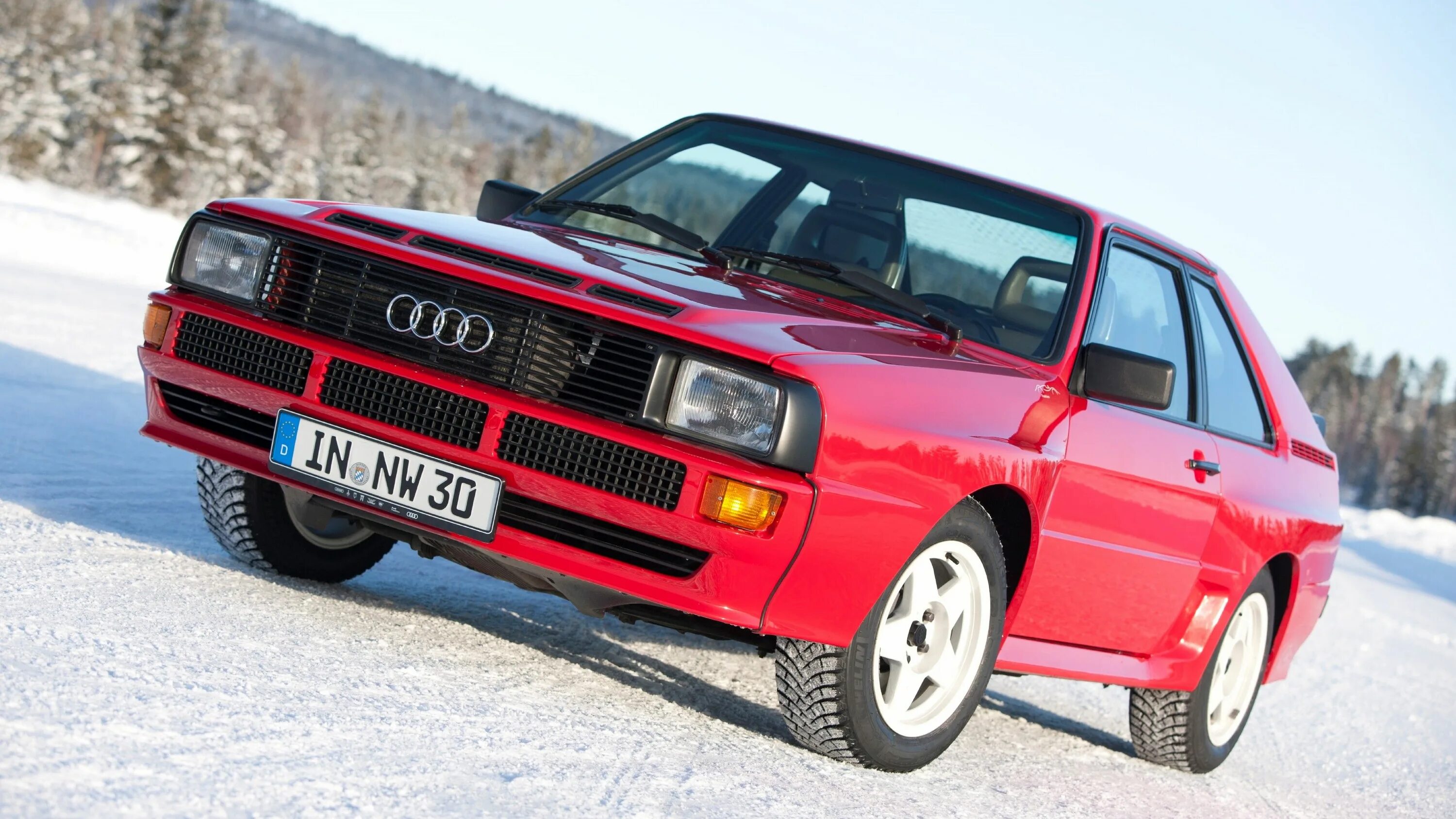 Ауди 80 кватро. Quattro автомобиль. Ауди 80 кватро спорт. Audi 80 sport quattro. Ауди спорт кватро с1.