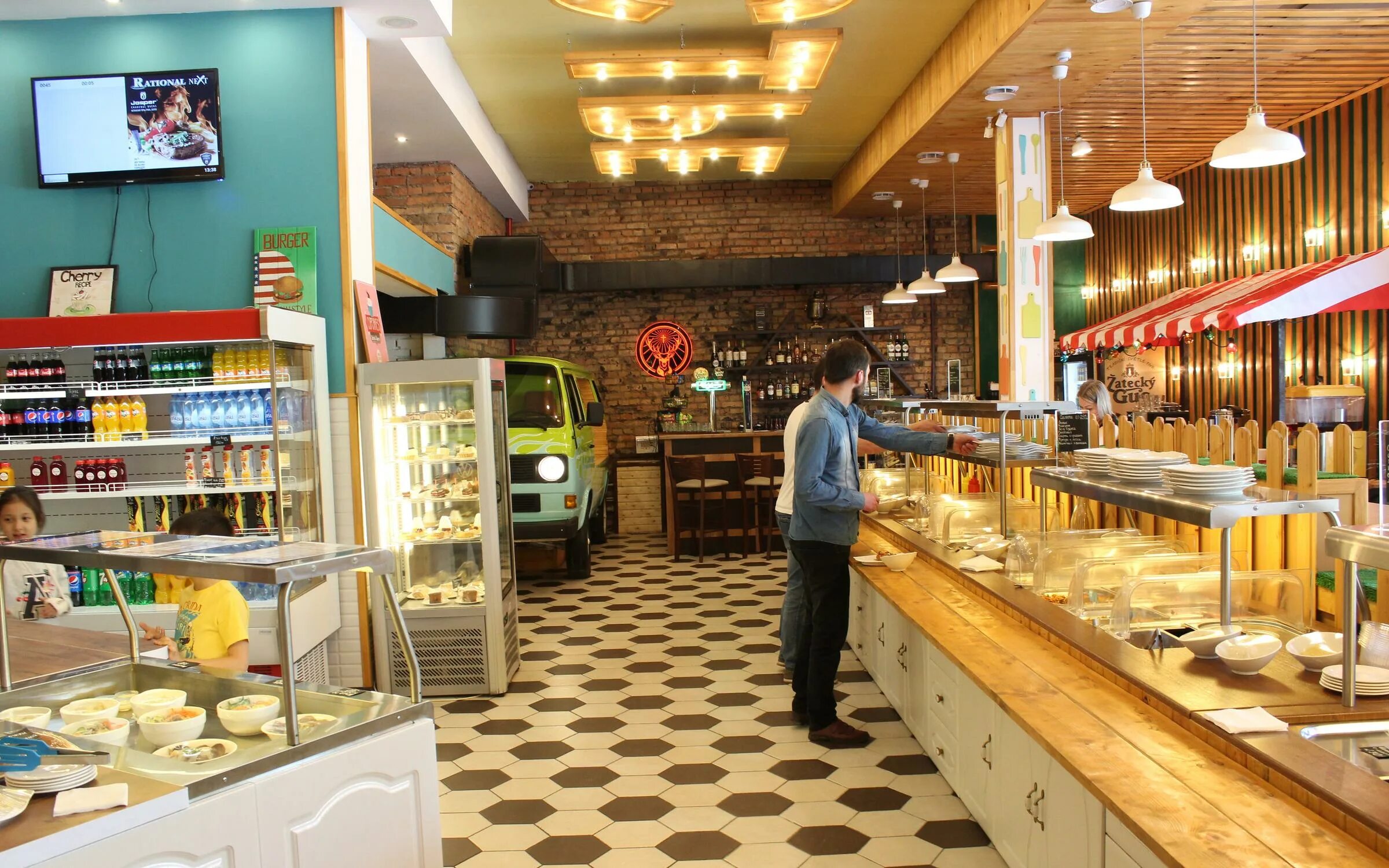 Wegmans Market Café - Эри, PA