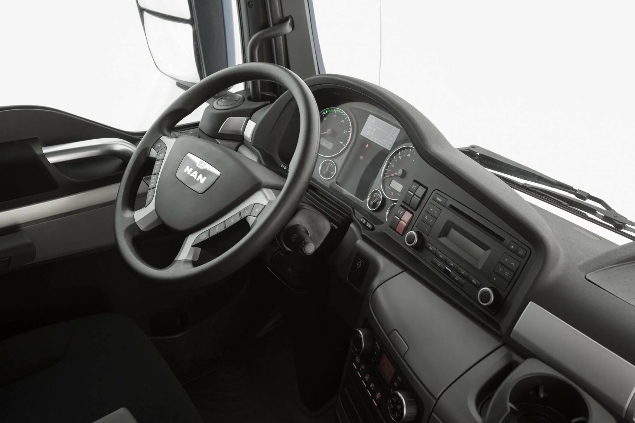 Ман тгх 2008. Ман tgx 480 кабина. man tgx 2015 салон. man tgx 18.480 салон. man tgx 2008 салон.