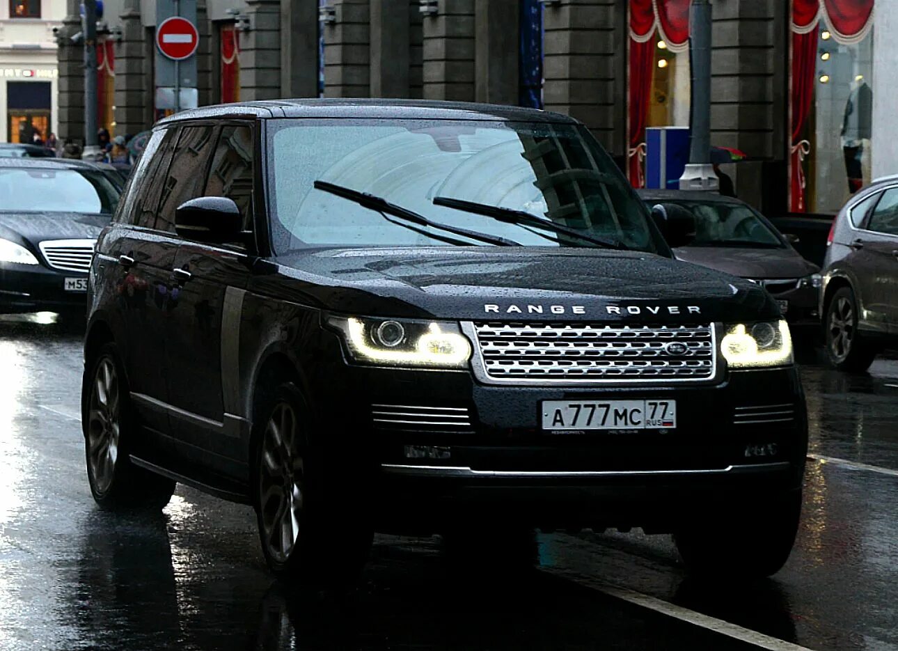 Range Rover 777. Амр77 Рендж Ровер. А444аа777 ленд Ровер. Range Rover 777 77.