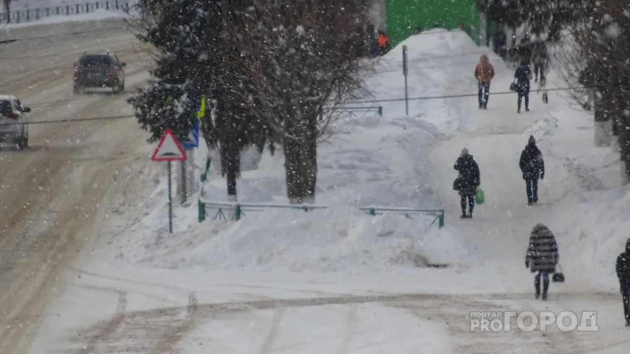 Погода чебоксары февраля. Погода в Чебоксарах снег. Снег в Чебоксарах. Чебоксары сугробы 2024. Минусы нынешней зимы.