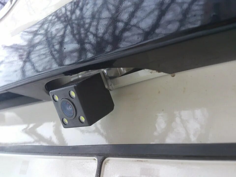 Какую камеру заднего вида выбрать для автомобиля