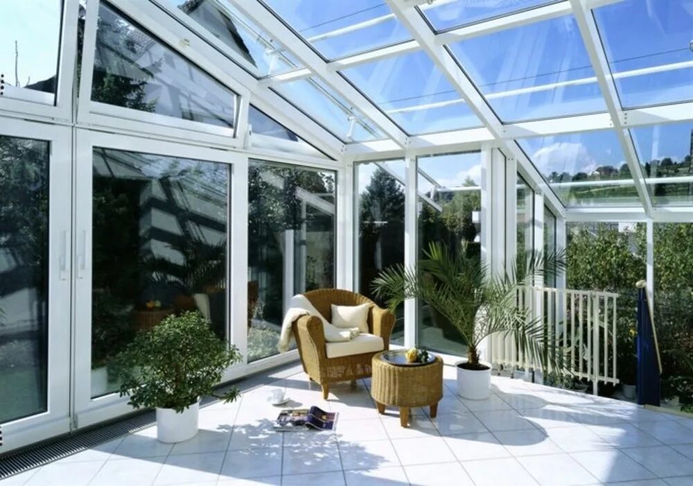 безрамное остекление балконов и лоджий. остекление сайт. остекленный балкон. остекление сайт. красивые пластиковые окна.