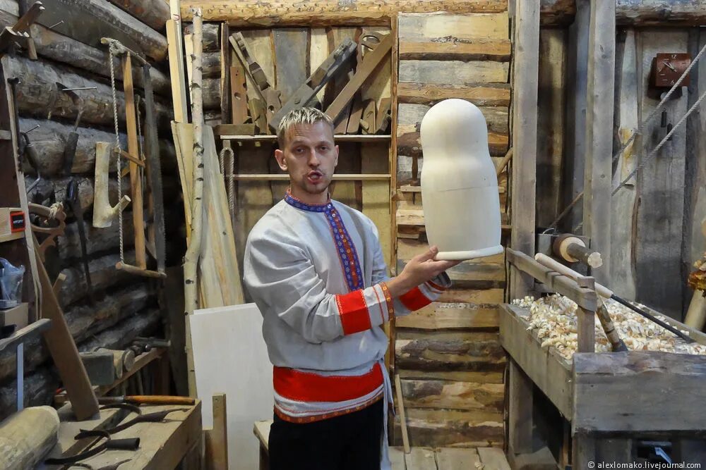 Нерехта лавровская фабрика. Лавровская фабрика мороза-мастера нерехта. Фабрика мороза мастера нерехта. Лавровская фабрика игрушек нерехта. Фабрика мороз.