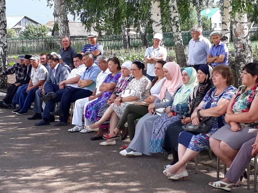 Сход граждан осуществляет. Сход жителей сельского поселения. Сход граждан в сельском поселении Воронец Елецкого района. Сход граждан в сельском поселении. Собрание в деревне.