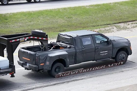 Ford f350 с прицепом. 2018 Ford f-350 super Duty. Ford f350 инкассатор. Ford f450 удлинённый.