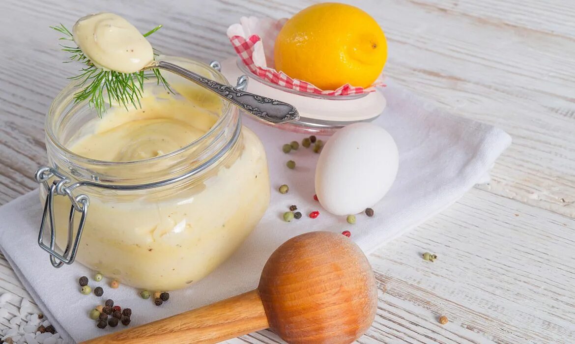 Домашний майонез. Майонез при диабете 2. Соус майонез провансаль. Майонез. Майонез.