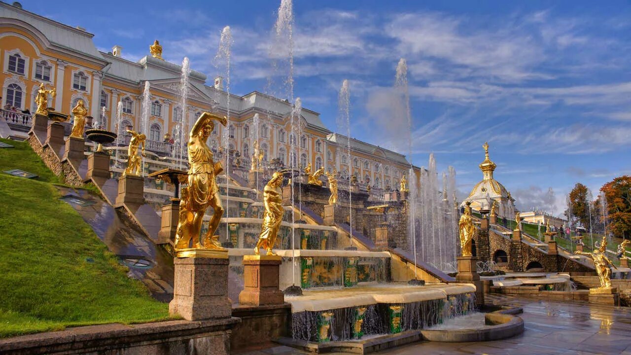 экскурсии по неве в санкт-петербурге 2023. самые интересные экскурсии петербурга. петергоф большой каскад самсон. петергофский дворец в санкт-петербурге. речные прогулки по неве в санкт-петербурге 2022.