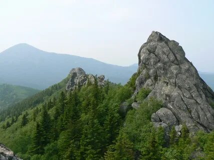 Младший брат горы