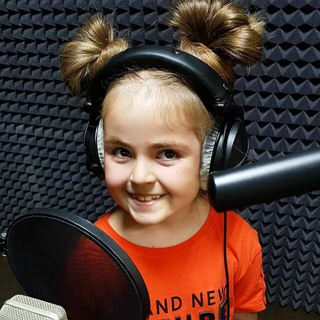 урок пения в школе. почемучка для детей реклама. современные радиостанции россии. музыка тв детские. танец маленьких утят мультфильм.