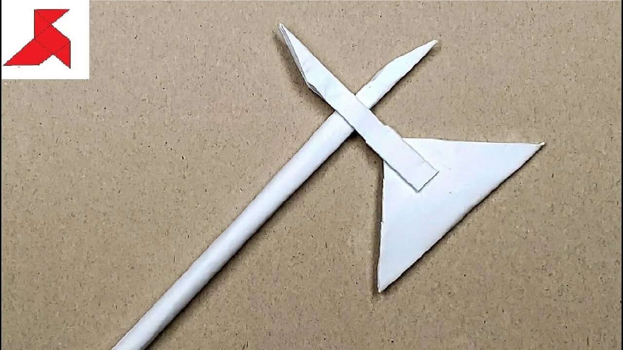 Танк оригами танк. Нож из картона. Бумажный танк оригами. Ножик из бумаги без клея. Как сделать тапалку из бумаги.