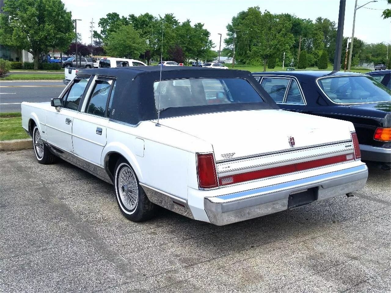 Lincoln town car 1988 white. Lincoln town car 1988. Lincoln town 1988. Lincoln town car 1988. Lincoln town car, 1988 год.