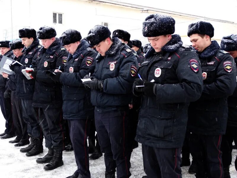 Полк ппсп красноярск. Ппс архангельск. Фото полицейского. Военная полиция. Умвд колпинского района.