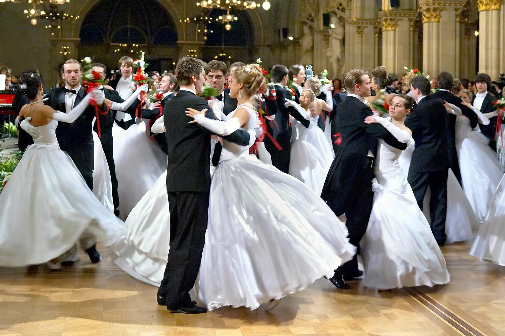 стихи про вальс. венский оперный бал. бальные танцы 19 века названия. презентация на тему вальс. рассказ о вальсе.