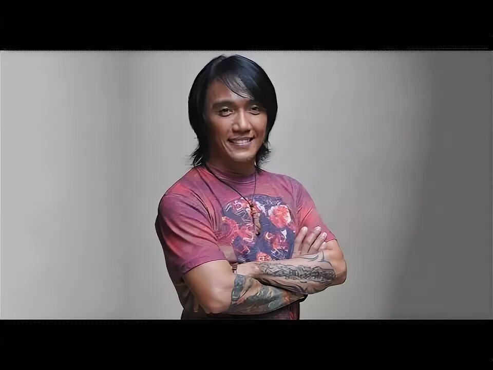 Группа journey вокалист. Арнел пинеда википедия. Арнел пинеда. Арнел пинеда в молодости. Арнел пинеда.