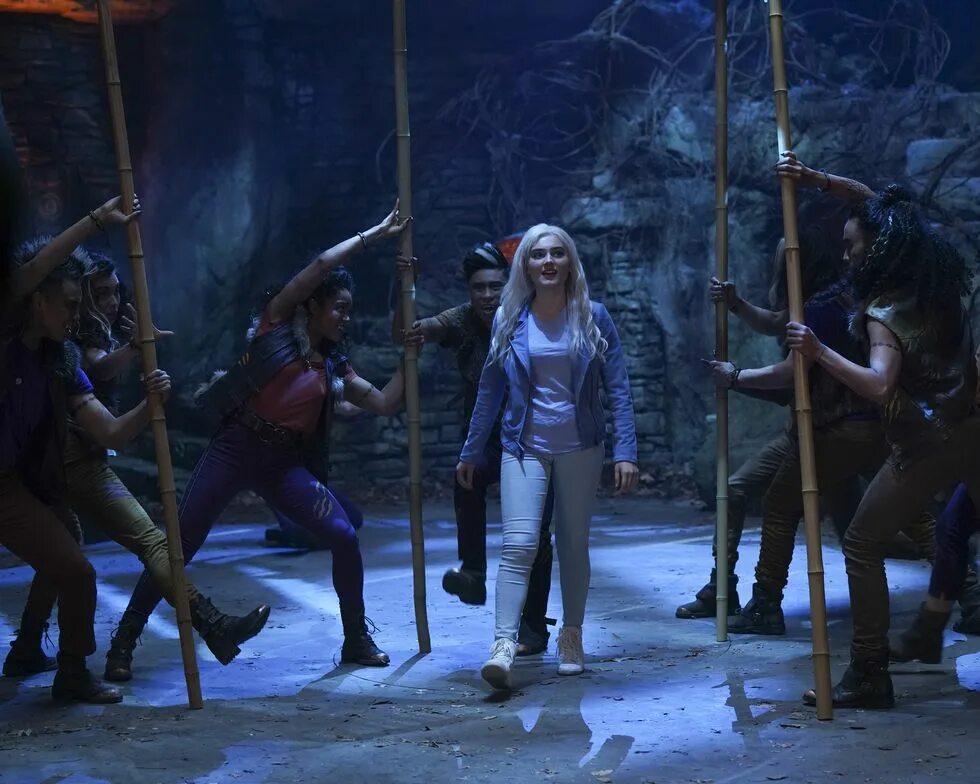 Зомби 2 фильм 2020. Когда выйдет зомби 2. Игра plants vs. Фильм зомби 2 дисней. Зомби 2 фильм 2018.