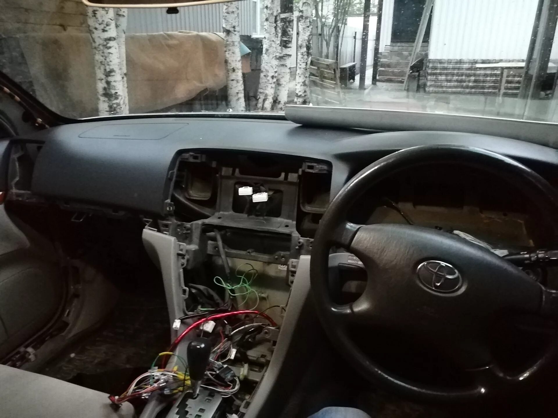 Установка салонного фильтра - Toyota Mark II (90), 2 л, 1996 года плановое ТО DR