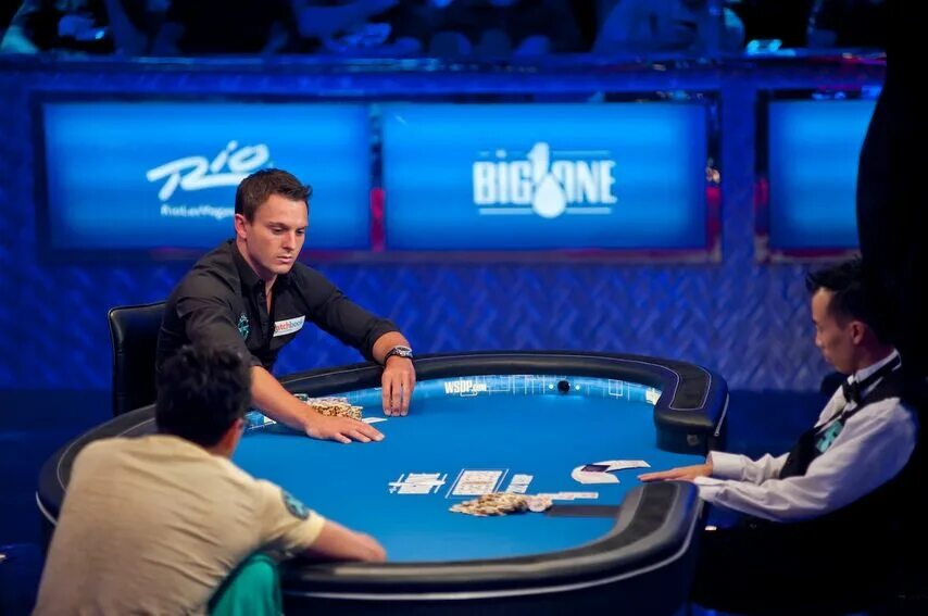 Poker go