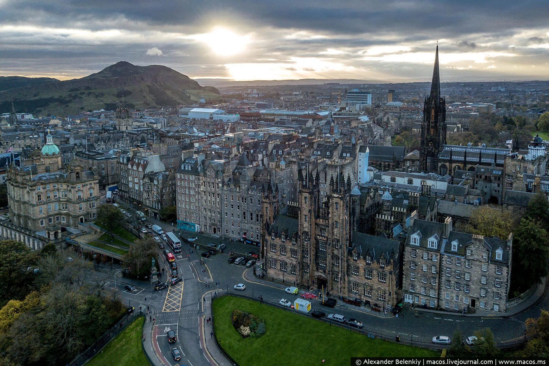 Scotland capital. Эдинбург Шотландия. Великобритания столица Эдинбург. Столице Шотландии, городе Эдинбурге. Столица Шотландии Глазго или Эдинбург.