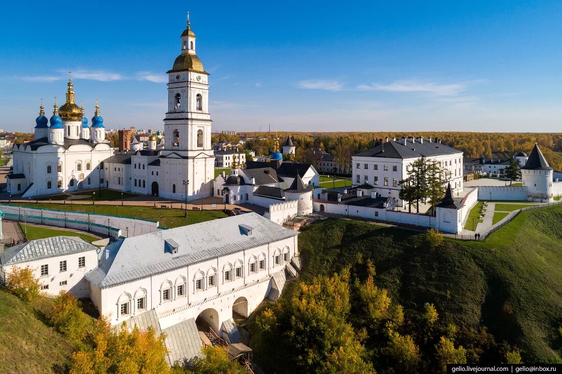 Как называется город тобольск. Тобольский Кремль Тобольск экскурсия. Рентерея Тобольский Кремль. Тобольск столица Сибири. Тобольский Кремль Тюменская область.