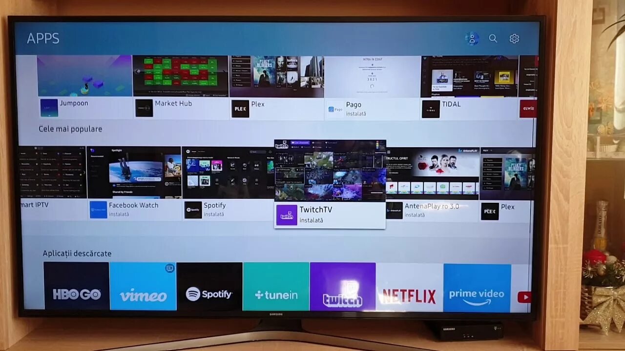 Проверить телевизор samsung. Twitch Samsung Smart TV. Твич на смарт ТВ. Twitch на телевизоре Samsung. Виджет для самсунг ТВ Tizen.