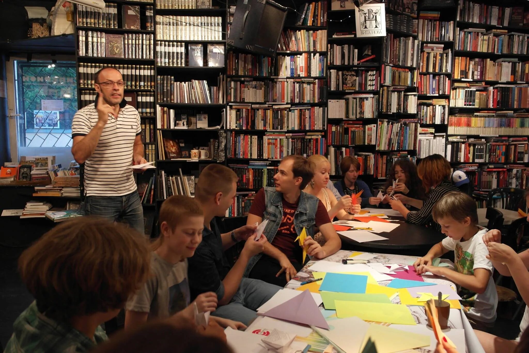 психологический тренинг для подростков. дискуссионный клуб. дискуссия молодёжная. круглый стол современный урок. клуб обсуждений.