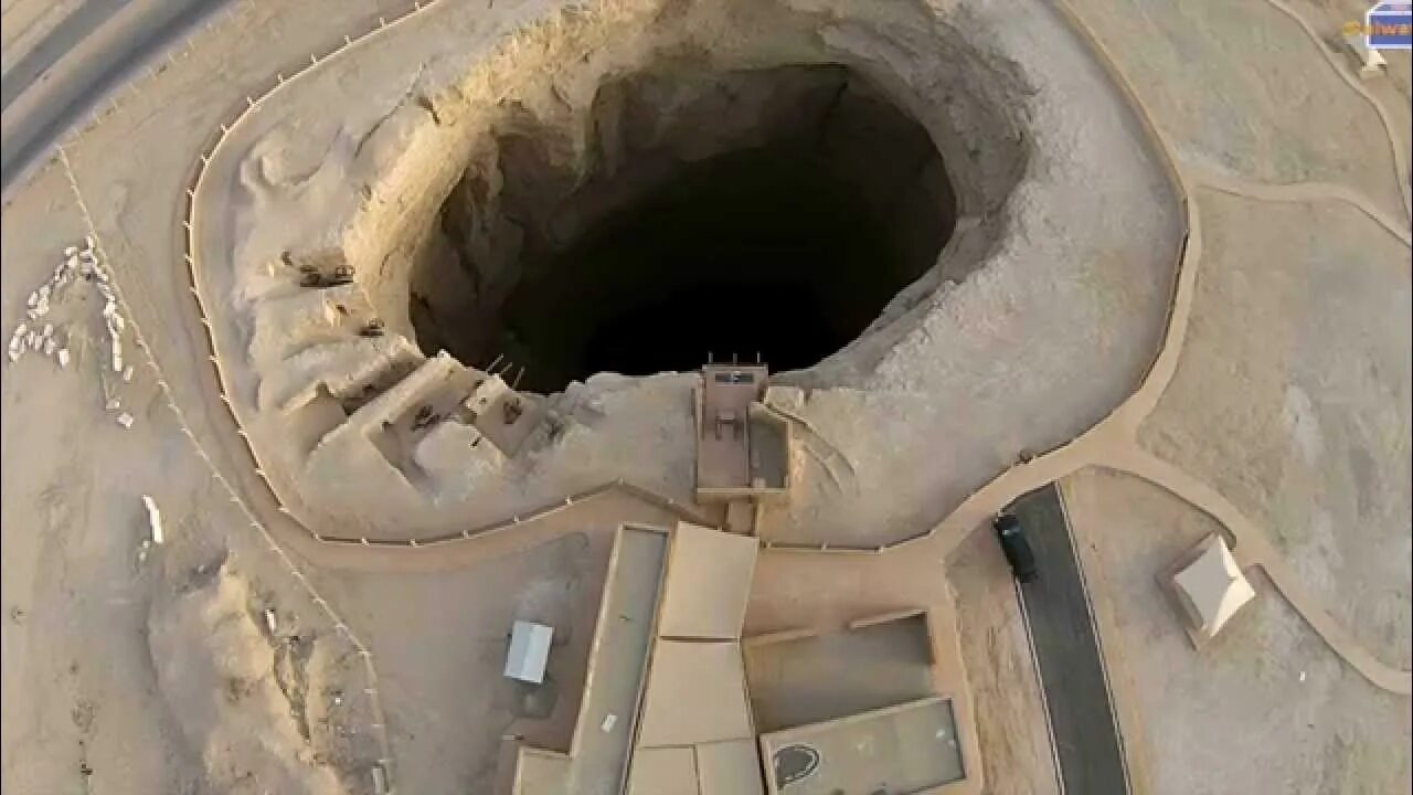 Пророк юсуф колодец. Колодец в которого бросили пророка юсуфа. Пророк юсуф жрецы. Колодец пророка юсуфа. Колодец в котором был пророк юсуф.