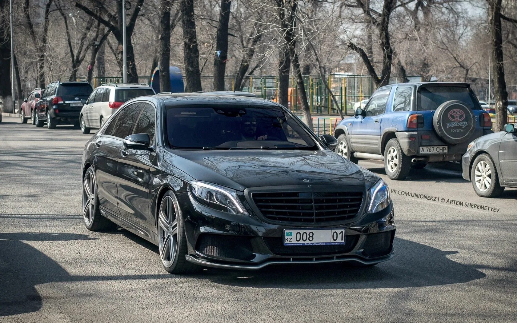 Авто казахстан алматы. Benz222 mercedes 222. мерс 222 c63. мерседес 222 казахстан. мерседес 222 с номерами 222.