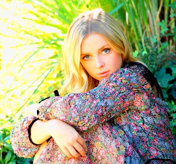 Рут кирни фото. Рут кирни фото. Рут кирни фото. Ruth kearney. Ruth kearney.