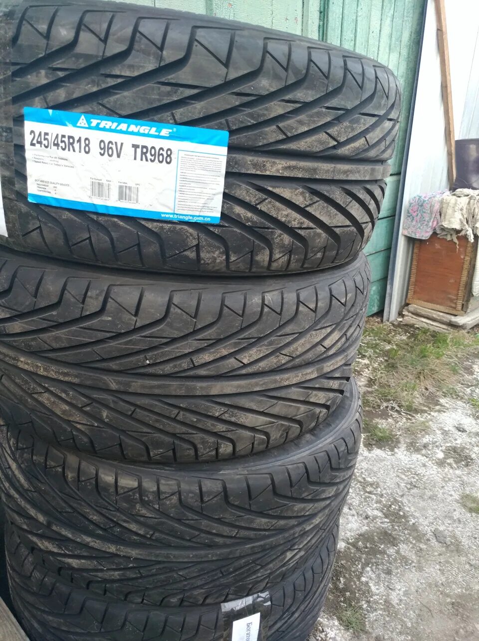 Triangle tr968 245/45 r18. 245/45/18 Триангл 968. Triangle tr968 r18. Шины Триангл tr 968. Group tr968