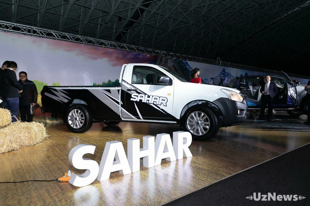 Ди макс. Isuzu Pickup Uzbekistan. Isuzu d-Max Sahar. Isuzu Pickup Uzbekistan NARXLARI. Isuzu d-Max Sahar Узбекистан.