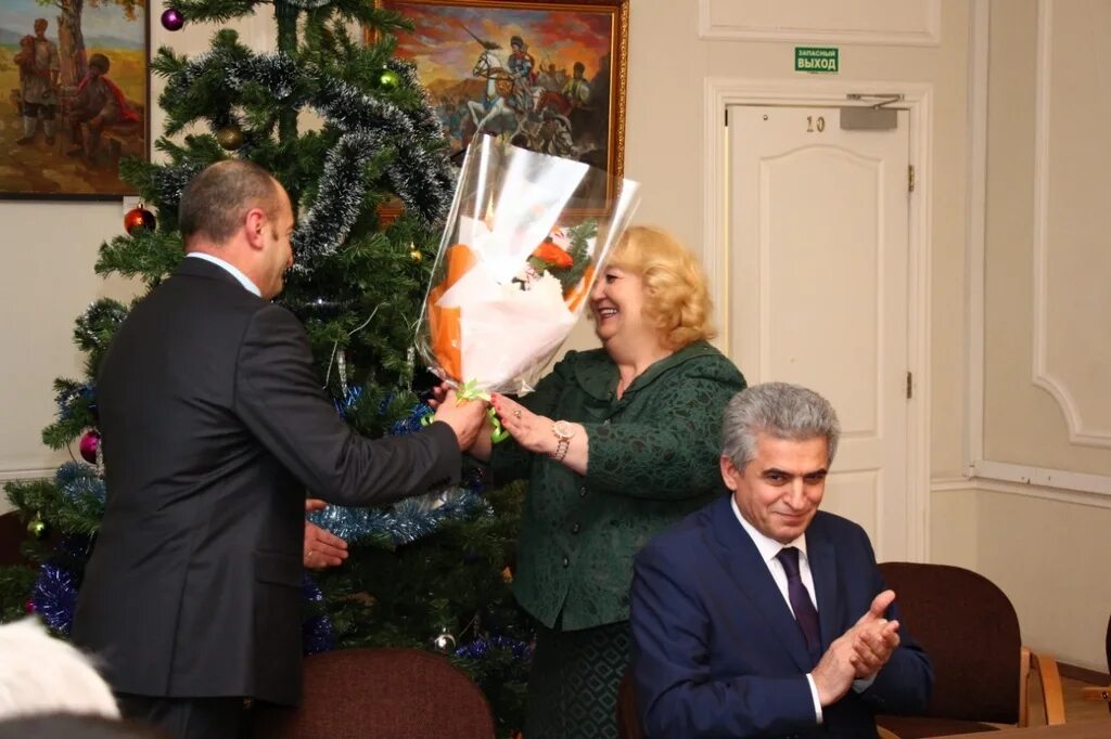 представители дагестанской диаспоры санкт-петербурга. диаспоры в спб. национальные диаспоры в санкт петербурге. председатель таджикской диаспоры в санкт петербурге. диаспоры в спб.