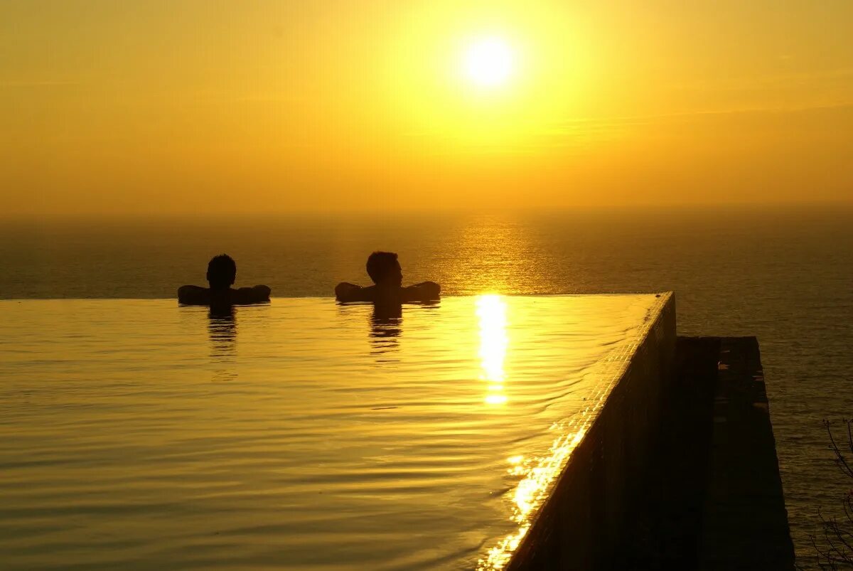 Sunset pool