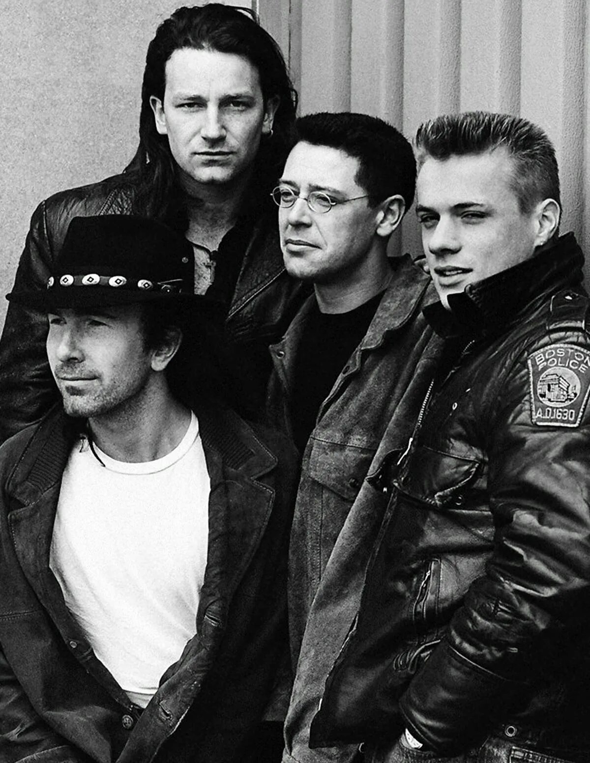 U2 фото группы. U2 band. U2 рок-группа. Ирландская группа u2. Группа u2.