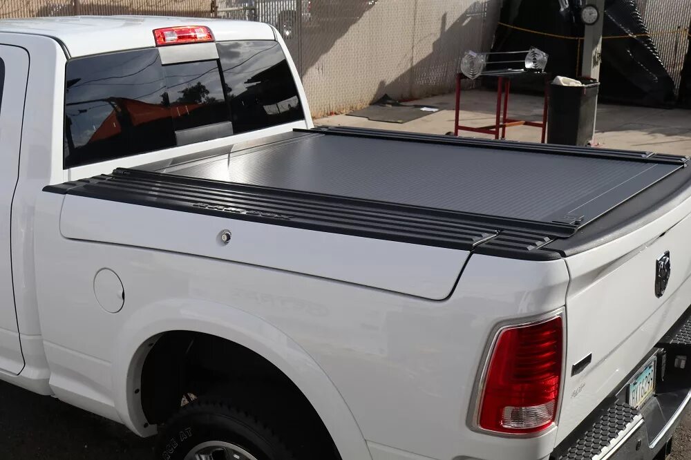 Ram box. RAMBOX Ram 1500. Крышки кузова для Ram 1500 с Ram Box. Tonneau Cover Ram 1500 RAMBOX. Ram 1500 кунг с Ram Box.