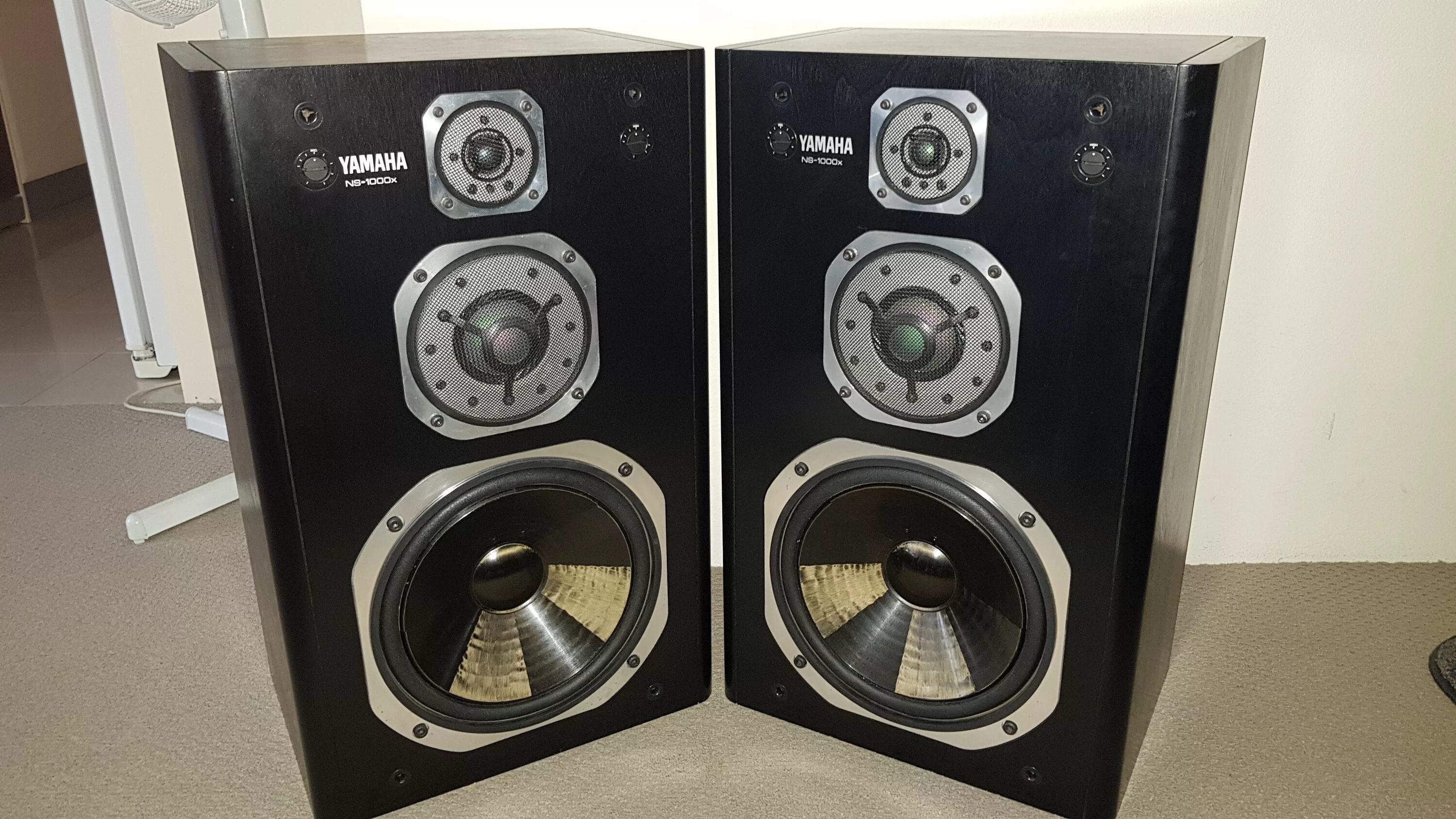 Акустика yamaha ns-1000x. Yamaha 1000x. Подставки для yamaha ns 1000m. Yamaha ns-1000. Кроссовер yamaha ns-1000.