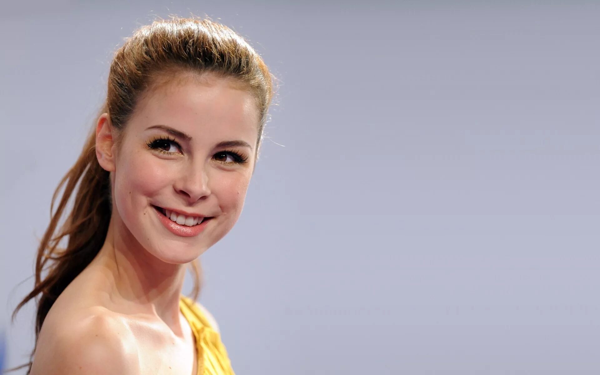 Майер-ландрут. Певица лена. Лена майер евровидение 2010. Lena germany певица. Лена майер 2010.