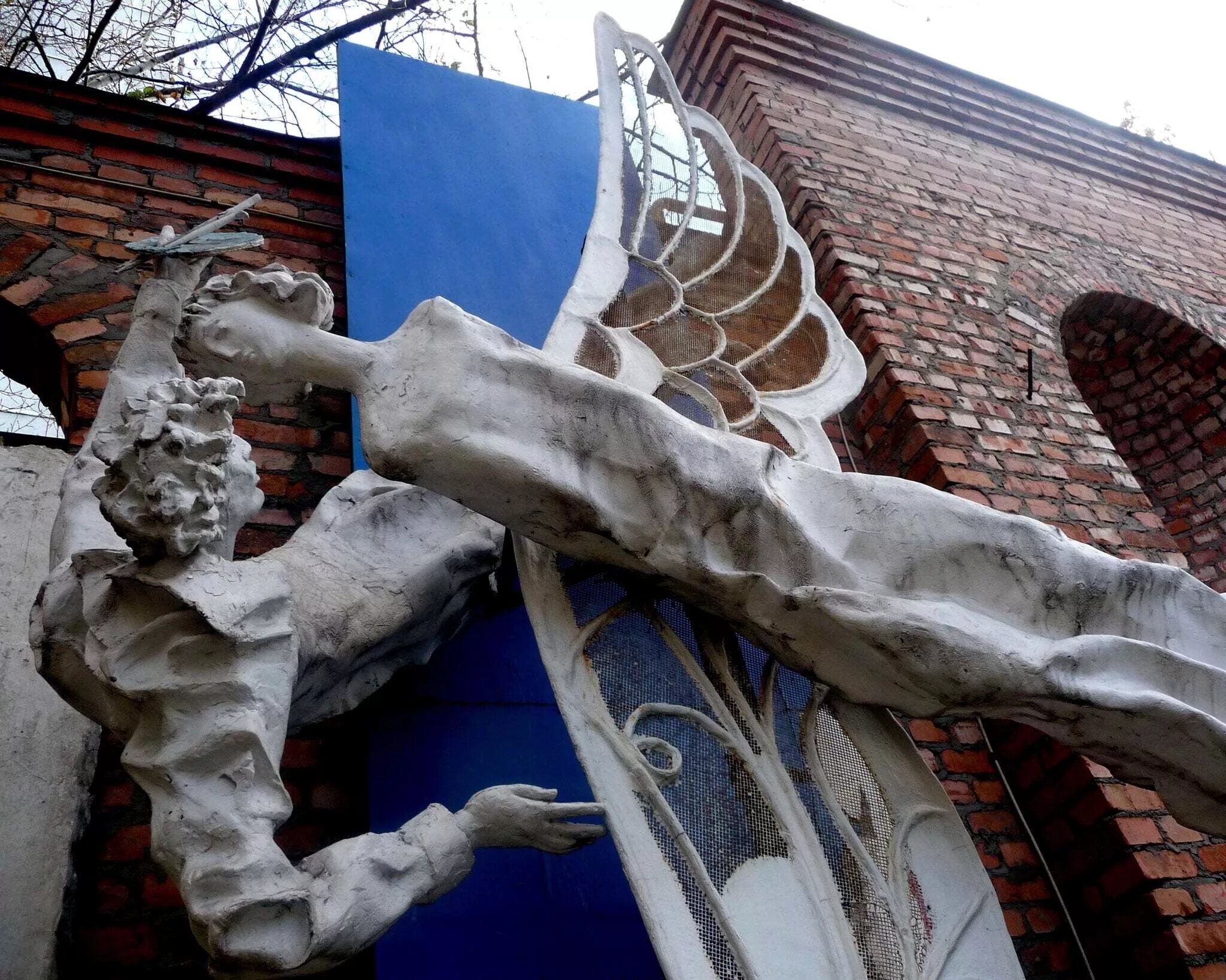 Музей сюрреализма в москве бурганова. Музей скульптора бурганова в москве. Бурганов дом музей. Музей сюрреализма дом бурганова. Музей дом бурганова.