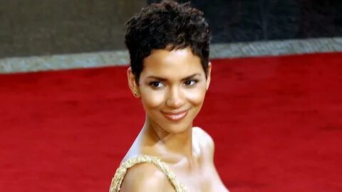 Күйеуі жас әйелін трахает (үйдегі орысша видео)