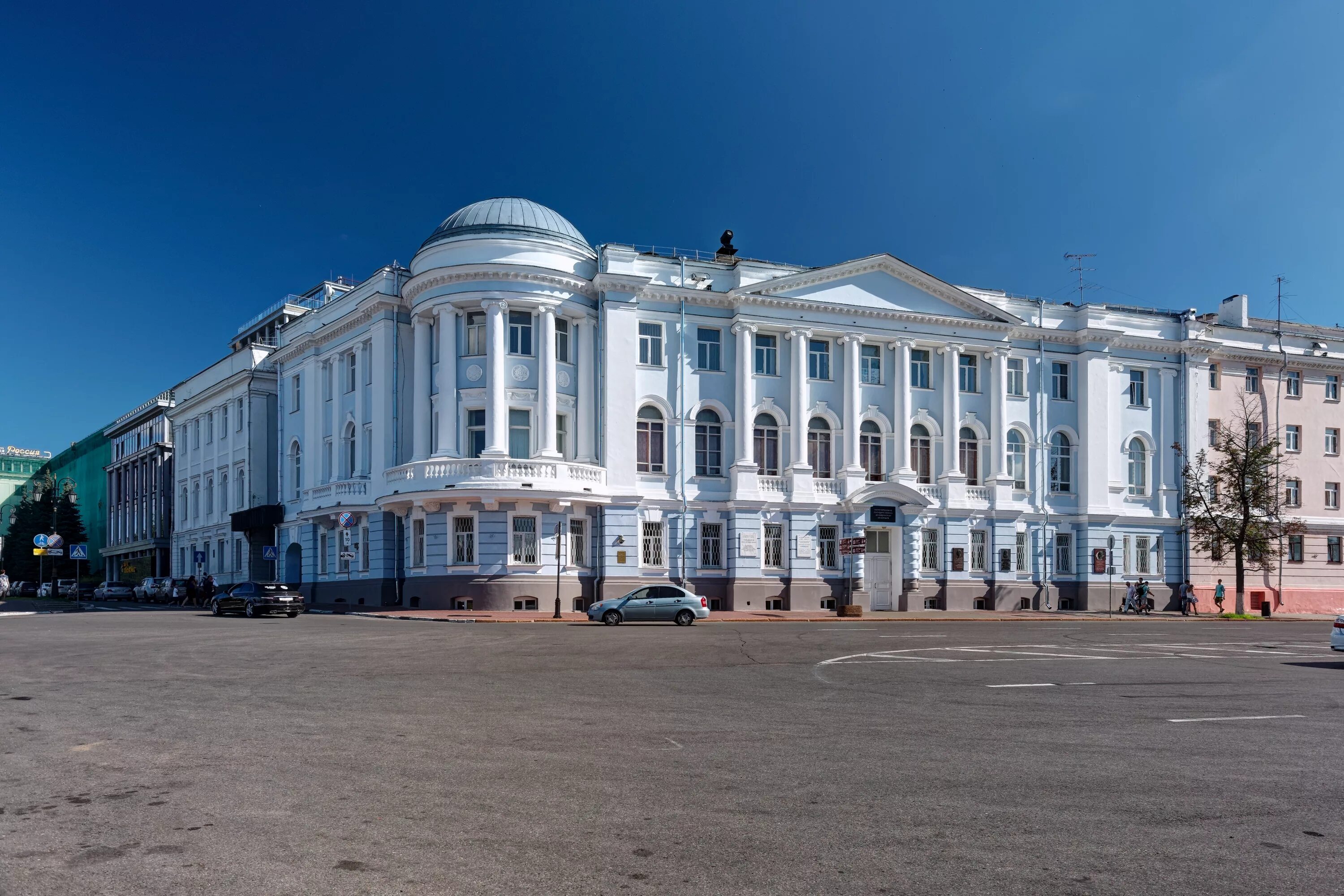 Новгород мед институт. Приволжский исследовательский медицинский университет. НИЖГМА Нижегородская государственная медицинская Академия. Мед Академия Нижнего Новгорода. ПИМУ Нижний Новгород.