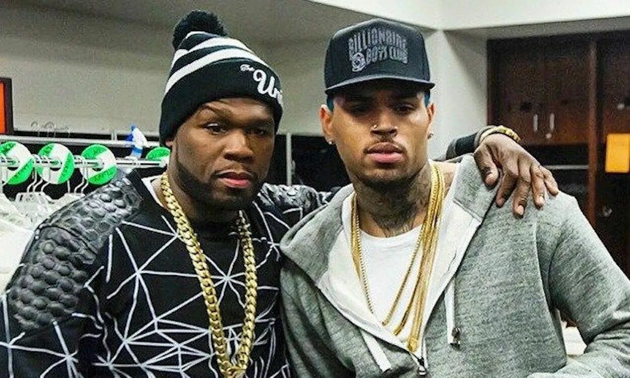 50 Cent с фанатами. 50 Cent Chris Brown. 50 Сент и Эминем. Eminem 50 Cent. 50 сент модерн токинг