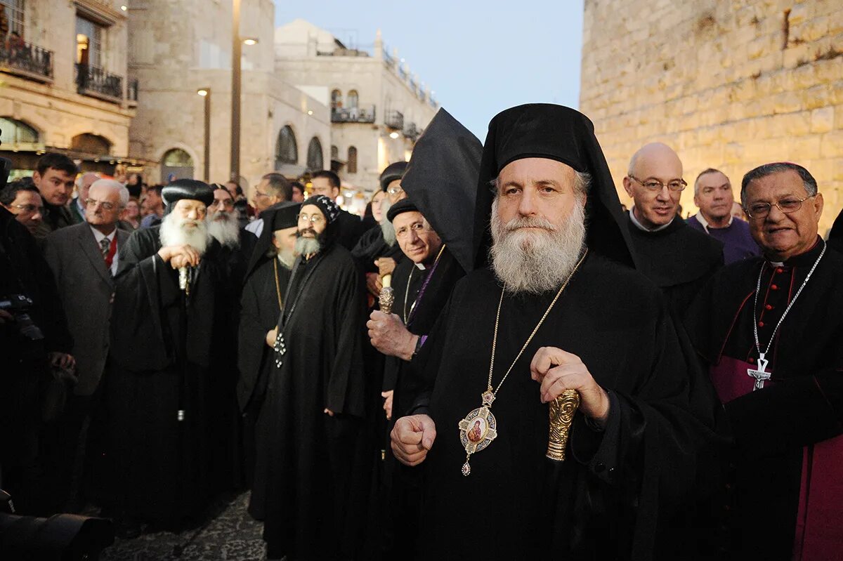 иерусалимский патриархат фото. православный храм. тронный зал иерусалимского патриарха в иерусалиме. патриарх иерусалимский феофил. греческий патриарх феофил.