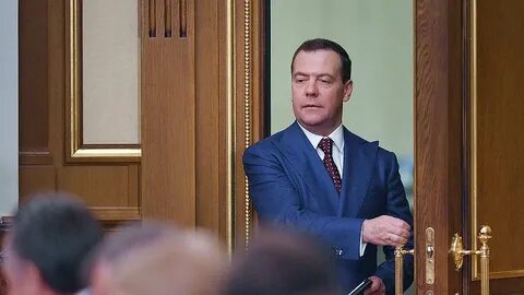 Получить премьер