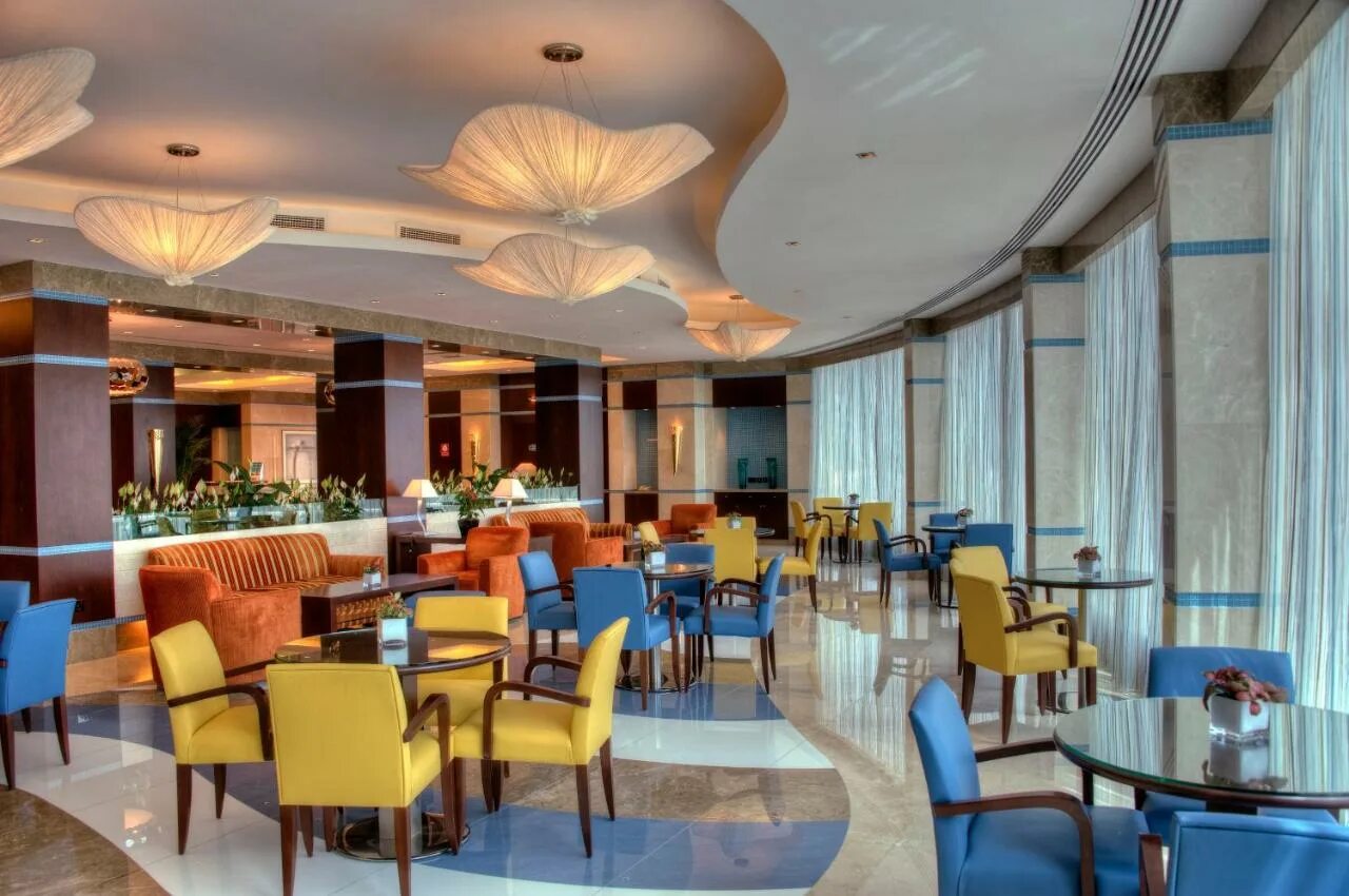 Oceanic khorfakkan resort оаэ фуджейра. Отель океаник фуджейра. отель океаник корфаккан резорт. дубай океаник корфаккан. океаник резорт спа оаэ.