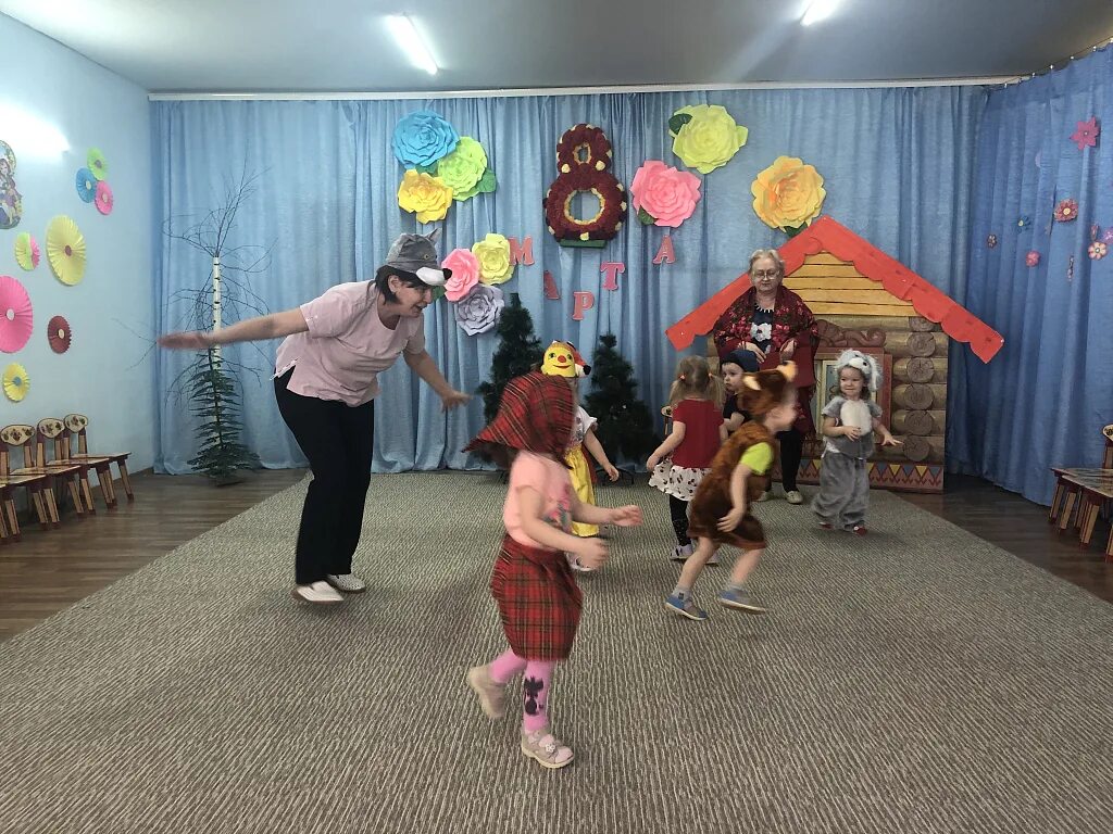 Инсценировка в подготовительной группе сказок ушинского. Инсценировка для 5 лет. Инсценировка сказки. Театрализованное представление в детском саду. Инсценировка для 5 лет.