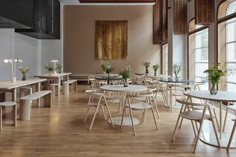 Restaurant table