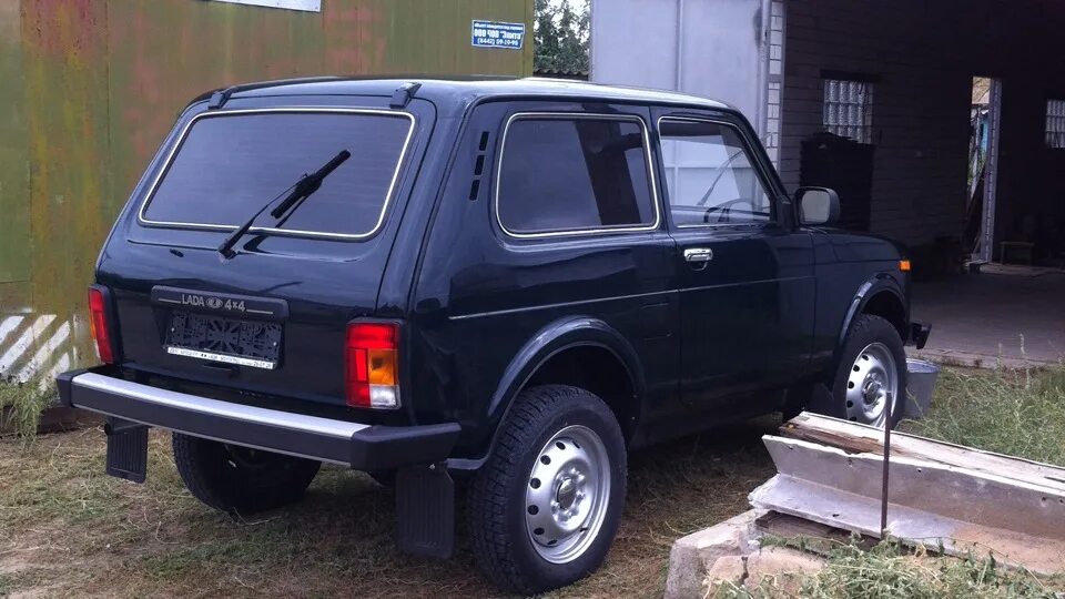 Водные процедуры или мойка выходного дня. - Lada 4x4 3D, 1,7 л, 2012 года мойка 